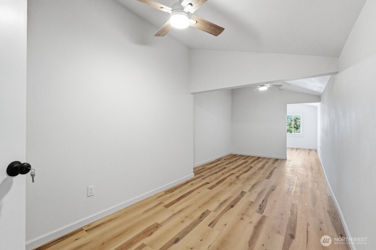 22 Washington Street Property Photo 39