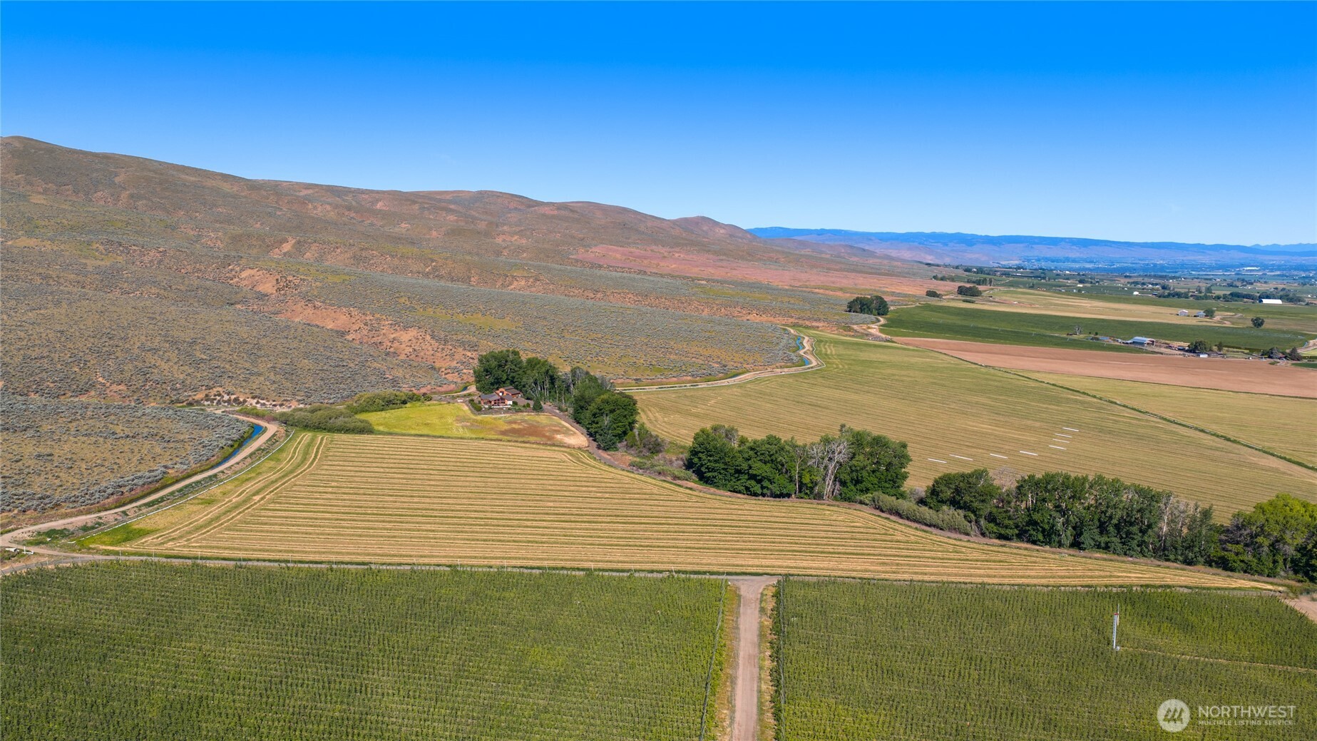 2 Borland Property Photo 13