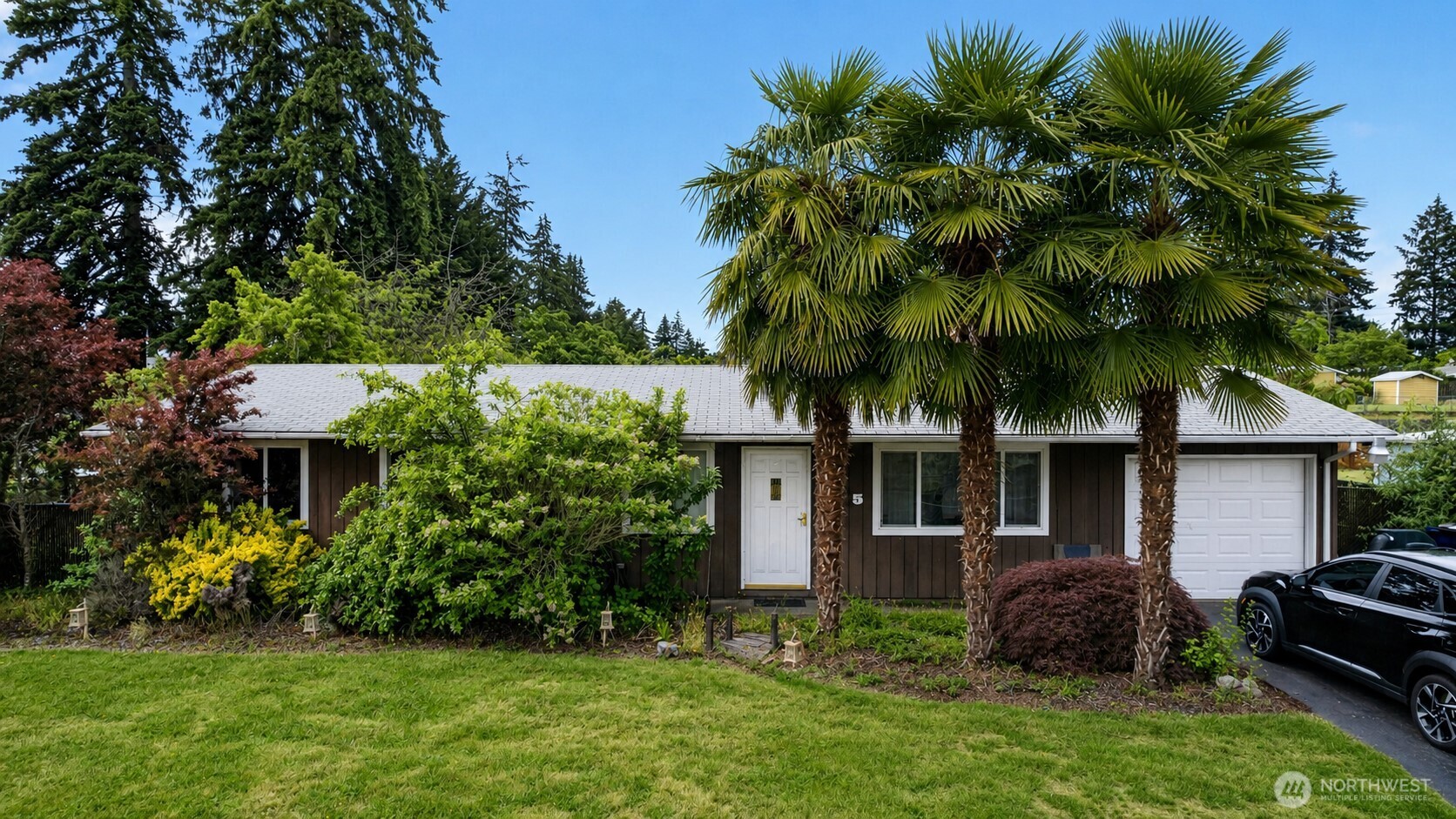 925 139th Street Property Photo 1