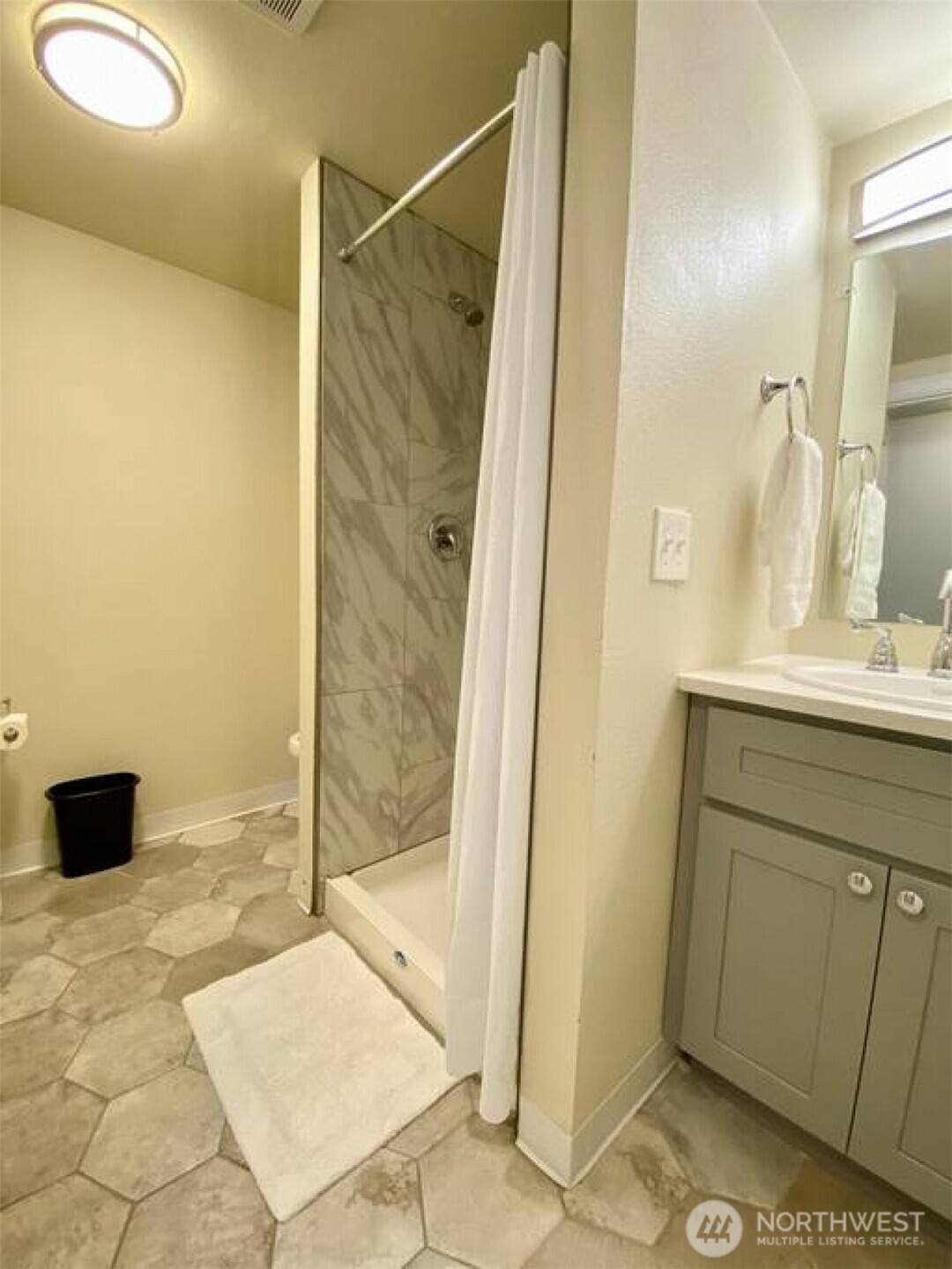 2726 N 30th Street A,b,c Property Photo 34