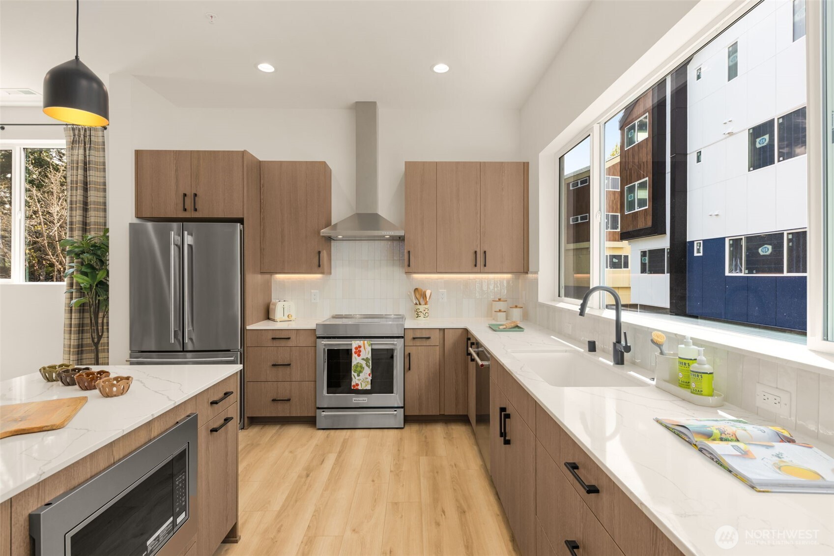 3162 160th Place Property Photo 17