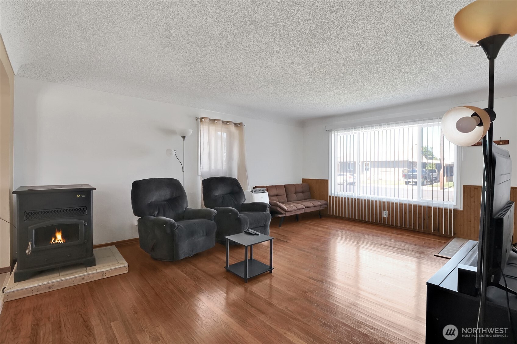 827 S Juniper Drive Property Photo 11