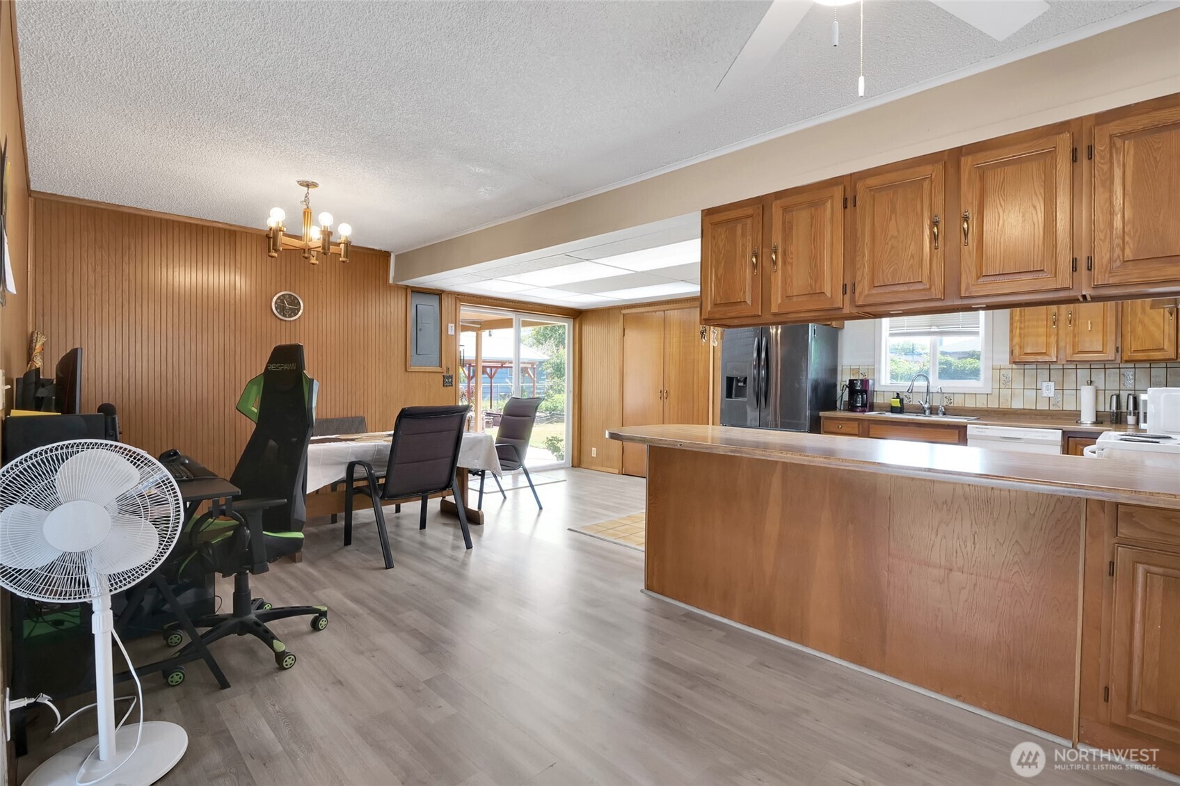 827 S Juniper Drive Property Photo 12