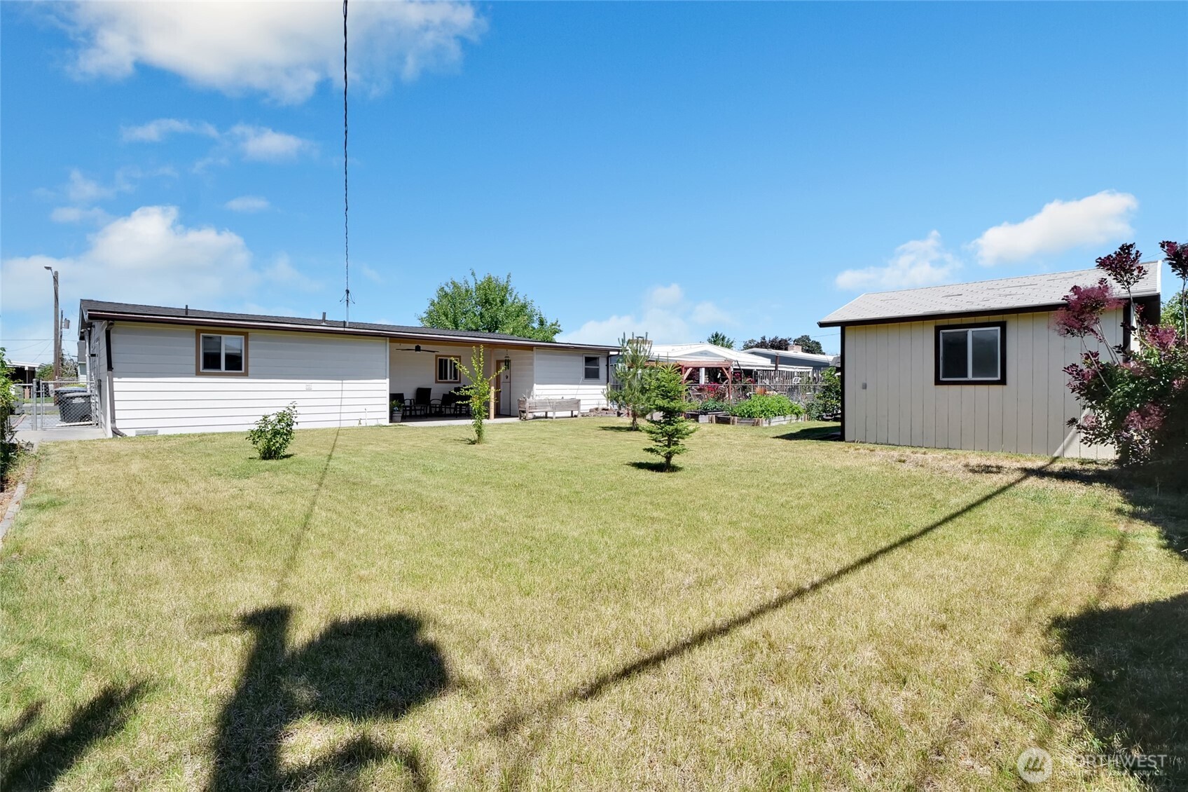 827 S Juniper Drive Property Photo 35