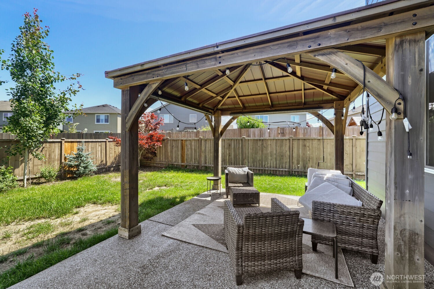 17705 Maple Street Property Photo 27