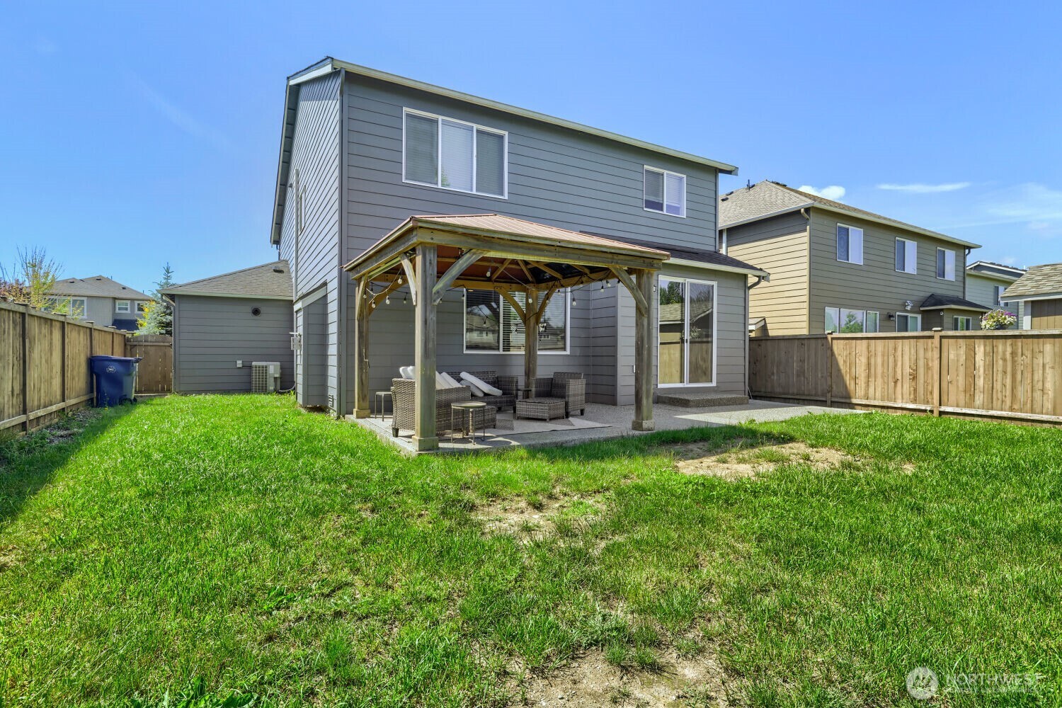 17705 Maple Street Property Photo 28