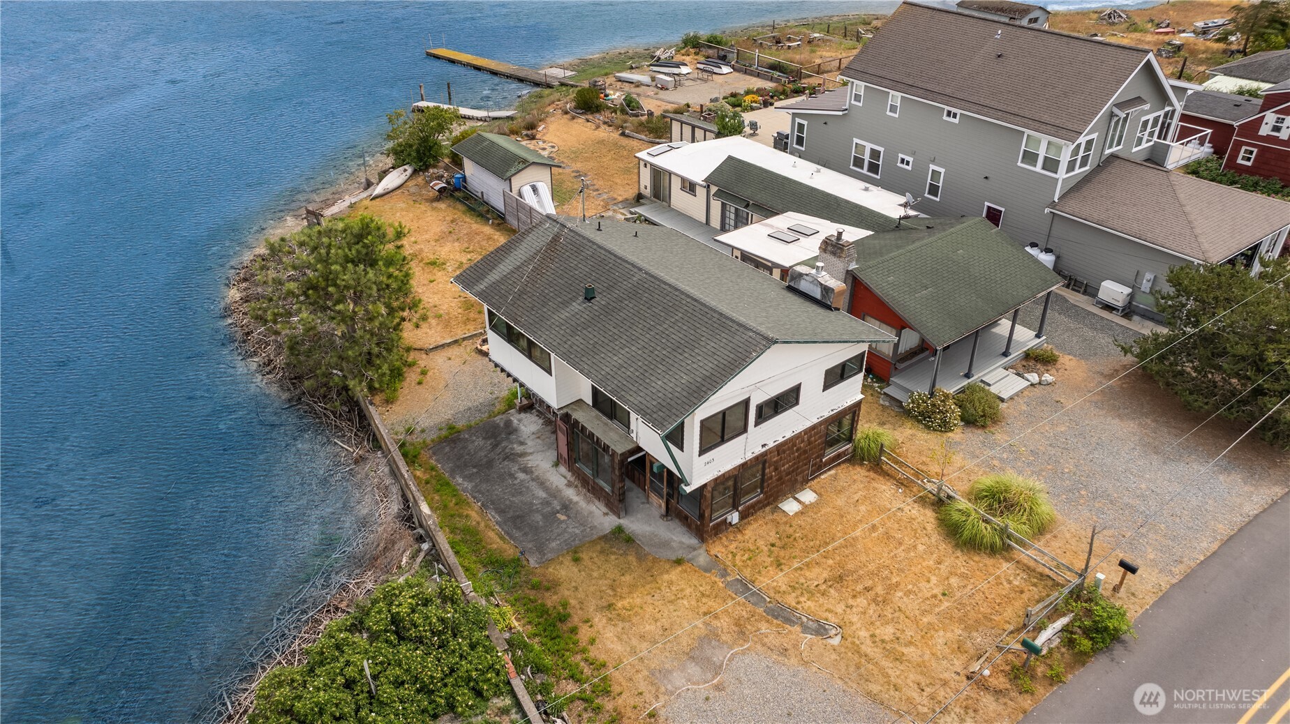 2403 Sunlight Beach Road Property Photo 5