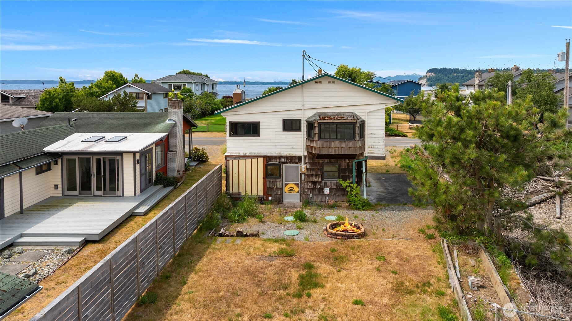 2403 Sunlight Beach Road Property Photo 14