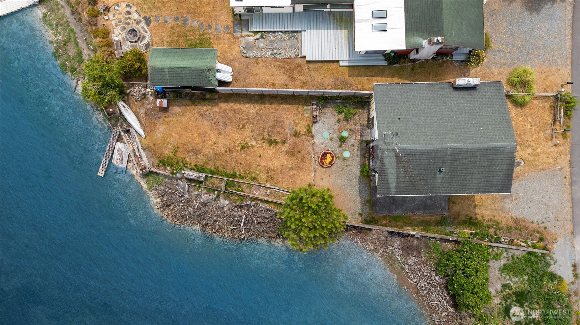 2403 Sunlight Beach Road Property Photo 19