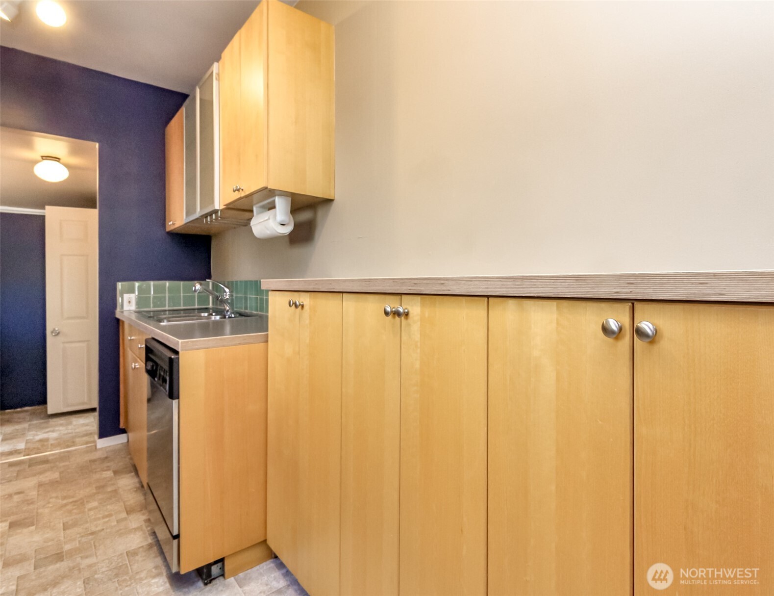 611 N Junett Street Property Photo 33