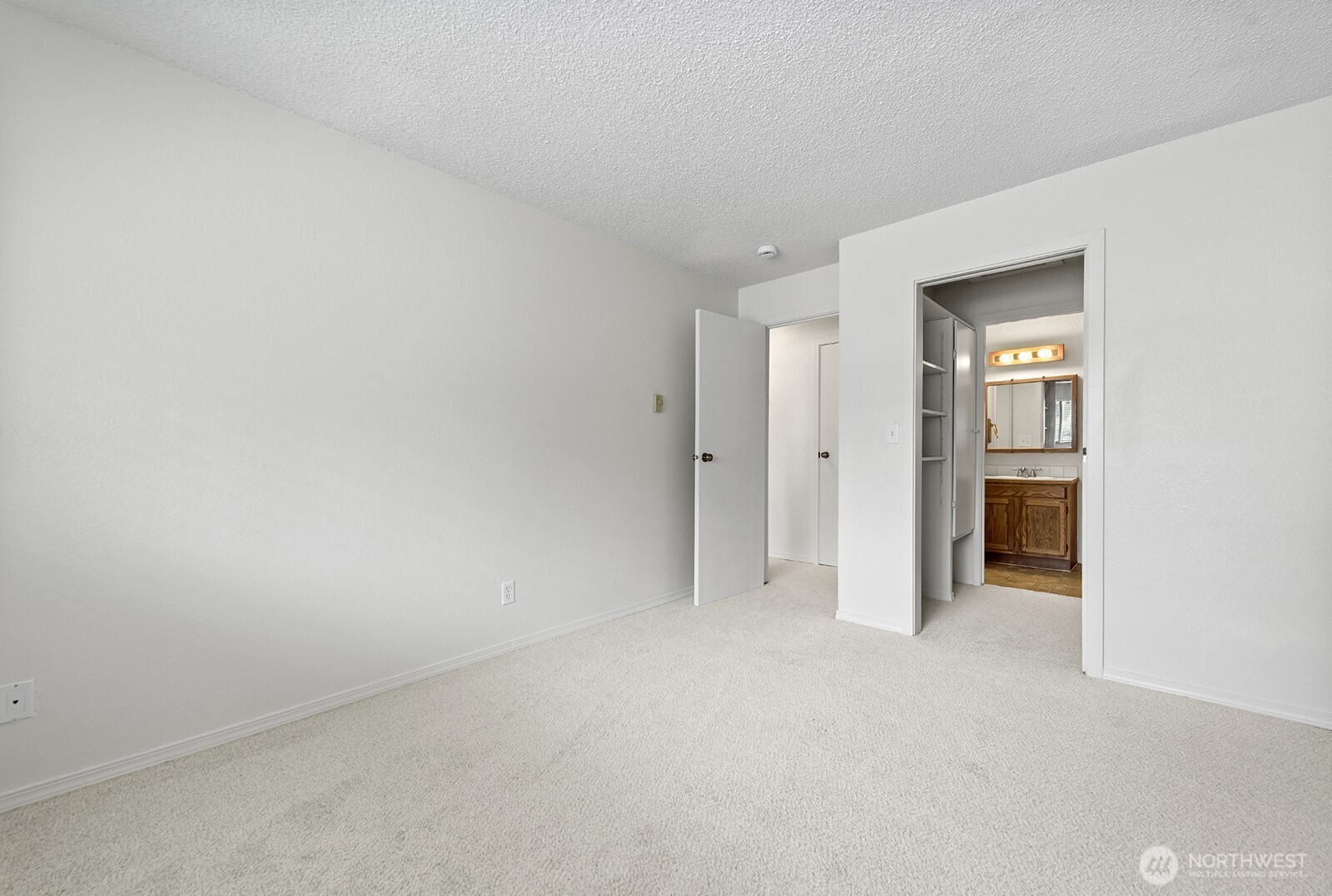 11201 3rd Avenue 3h Property Photo 18