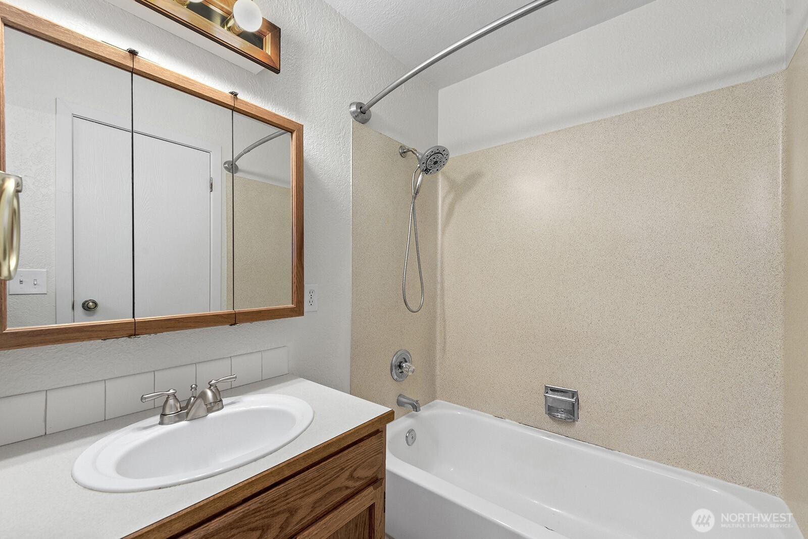11201 3rd Avenue 3h Property Photo 23