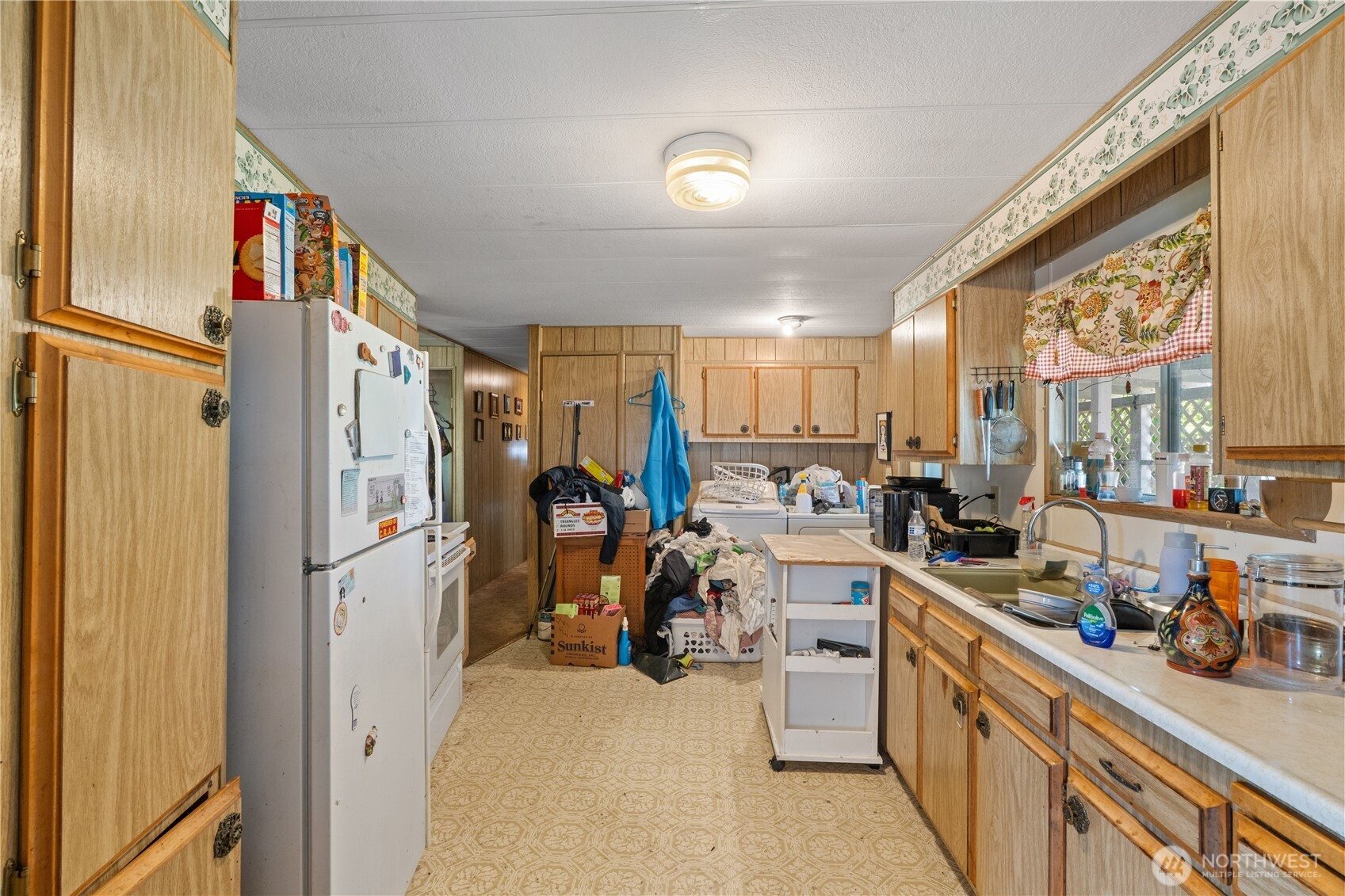 3 Meander Way Property Photo 8