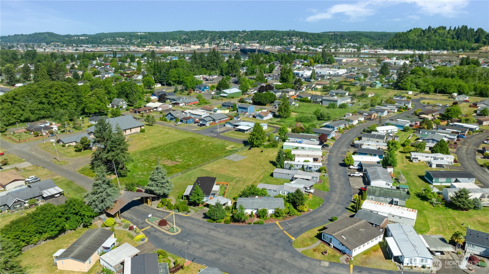 3 Meander Way Property Photo 15