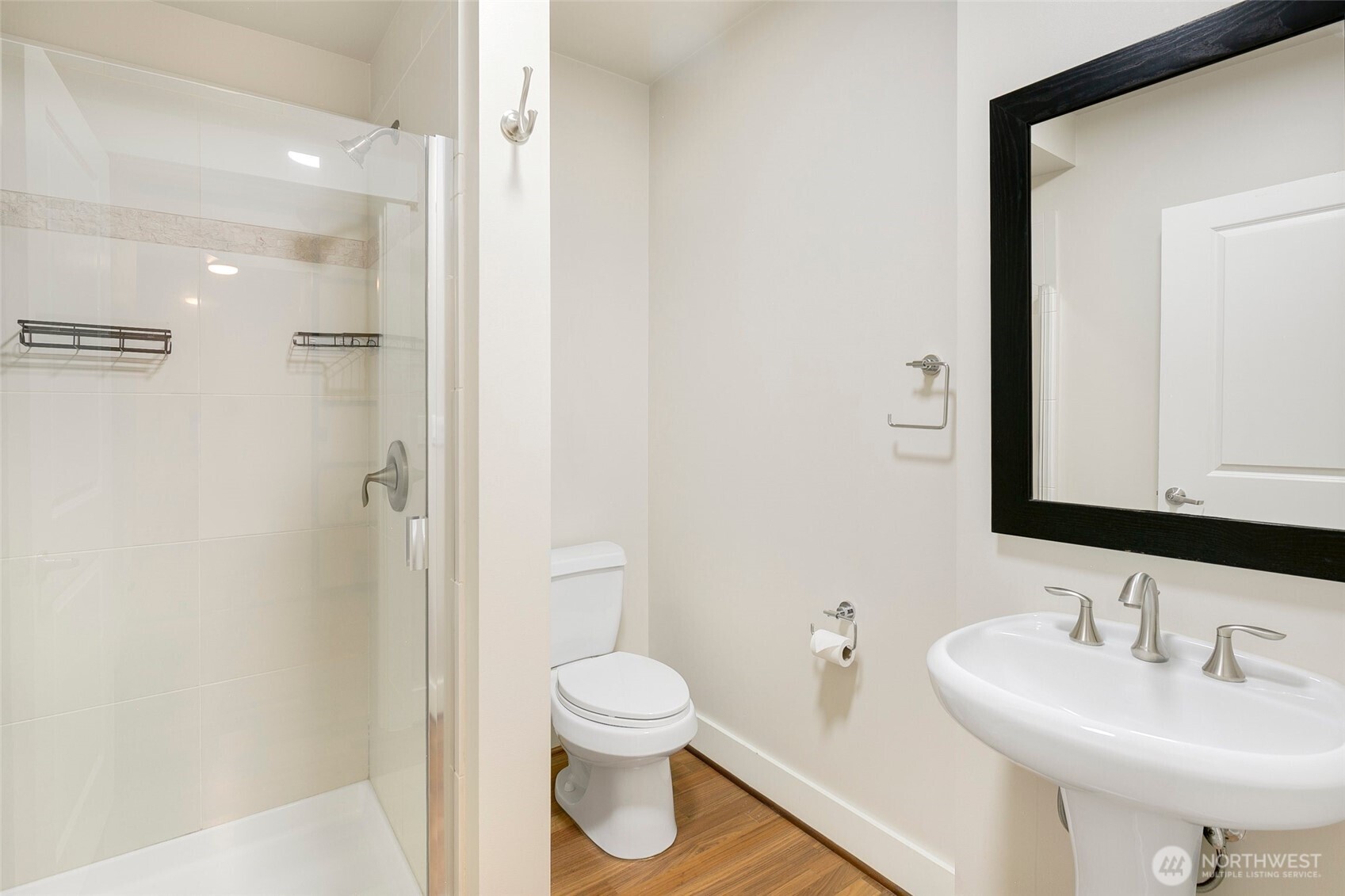 699 John Street 416 Property Photo 22