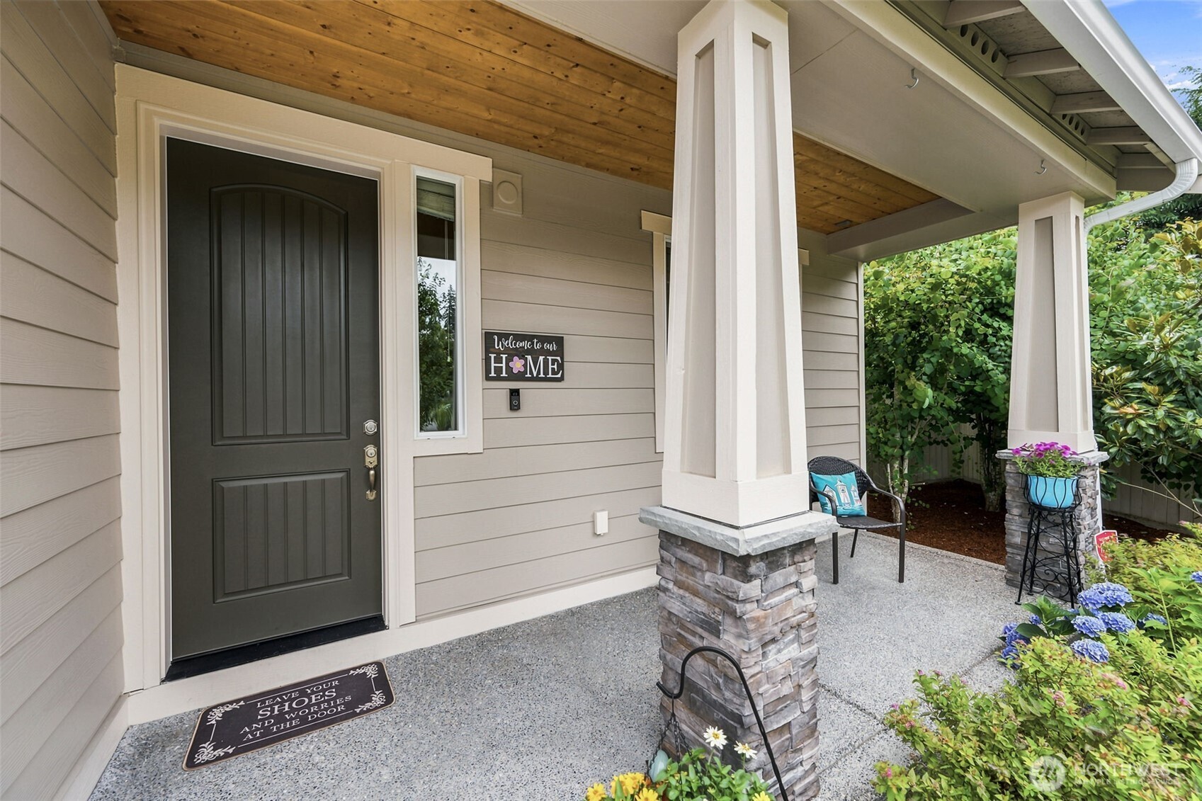 9339 Balata Court Property Photo 7