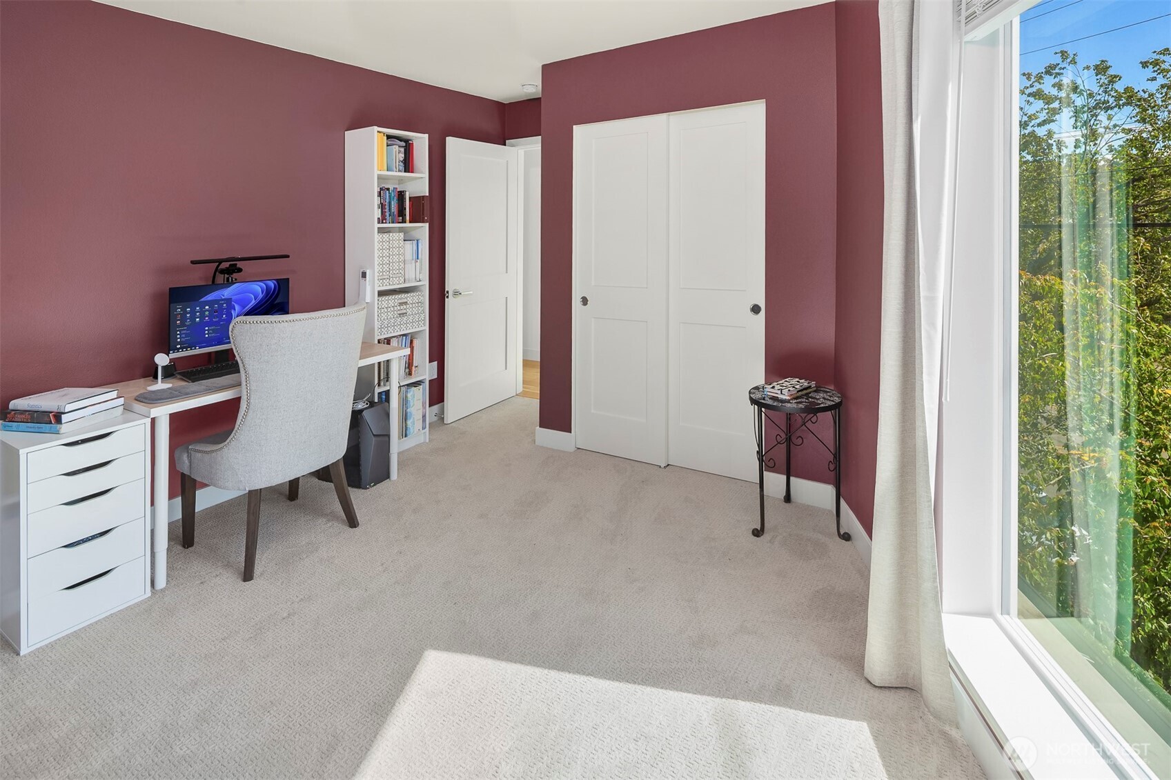 4104 Leary Way Property Photo 16