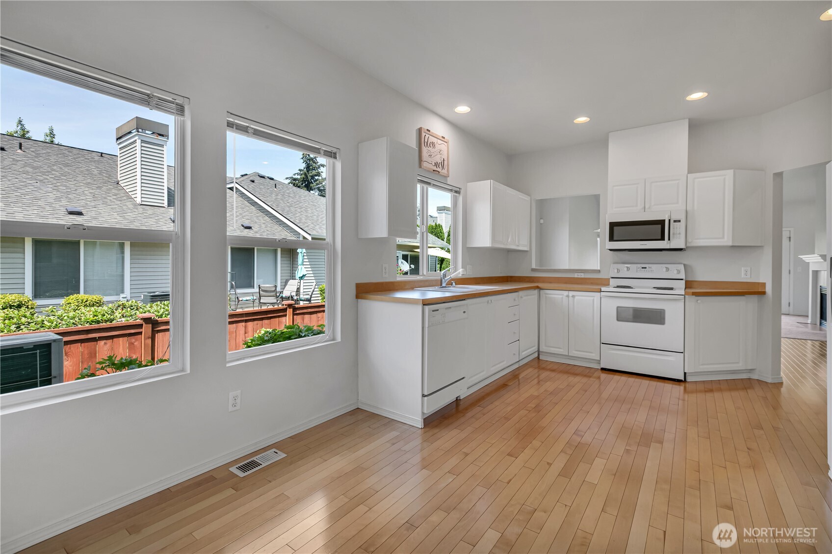 6026 Marshall Avenue A Property Photo 19