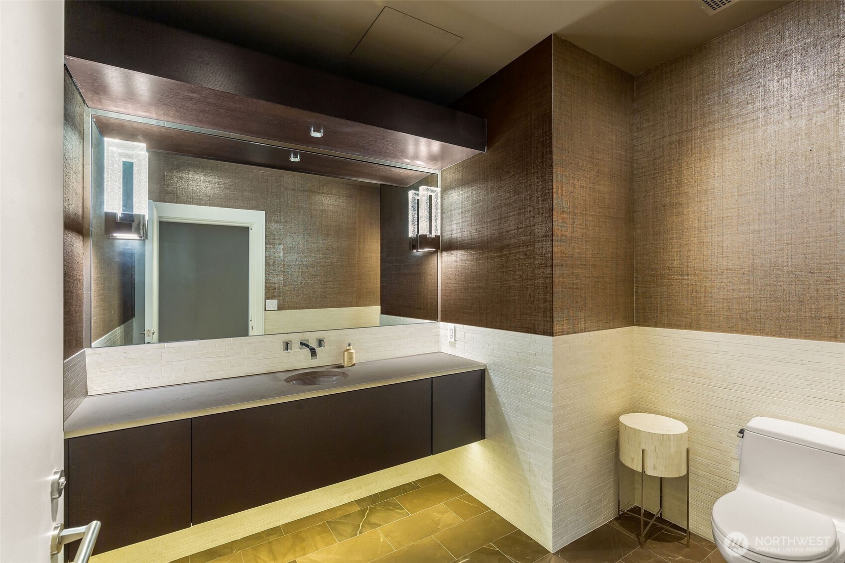 99 Union Street 1801 Property Photo 12