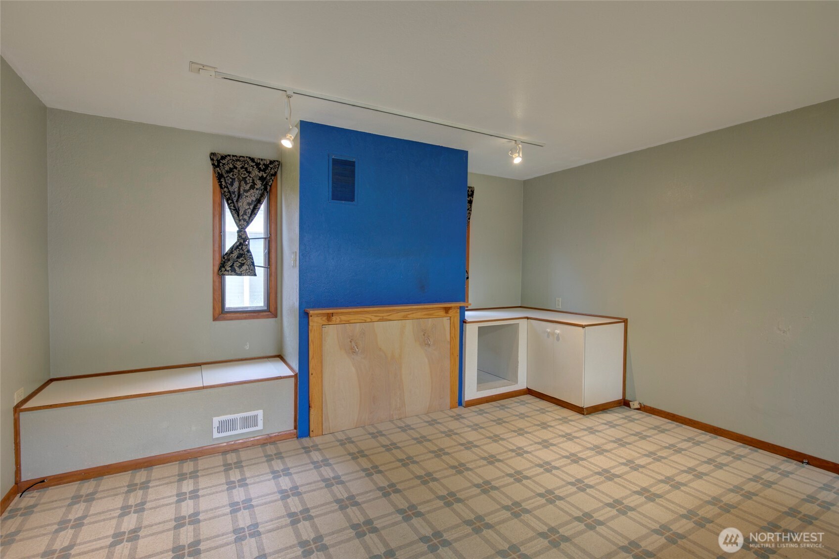 446 Eklund Avenue Property Photo 11