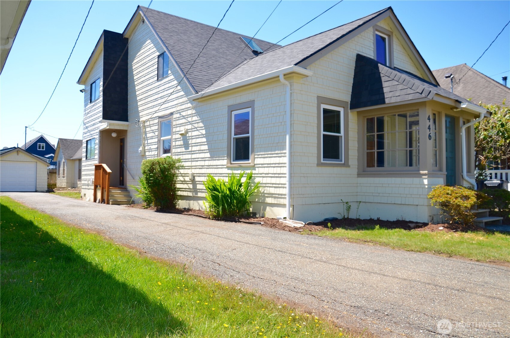446 Eklund Avenue Property Photo 1
