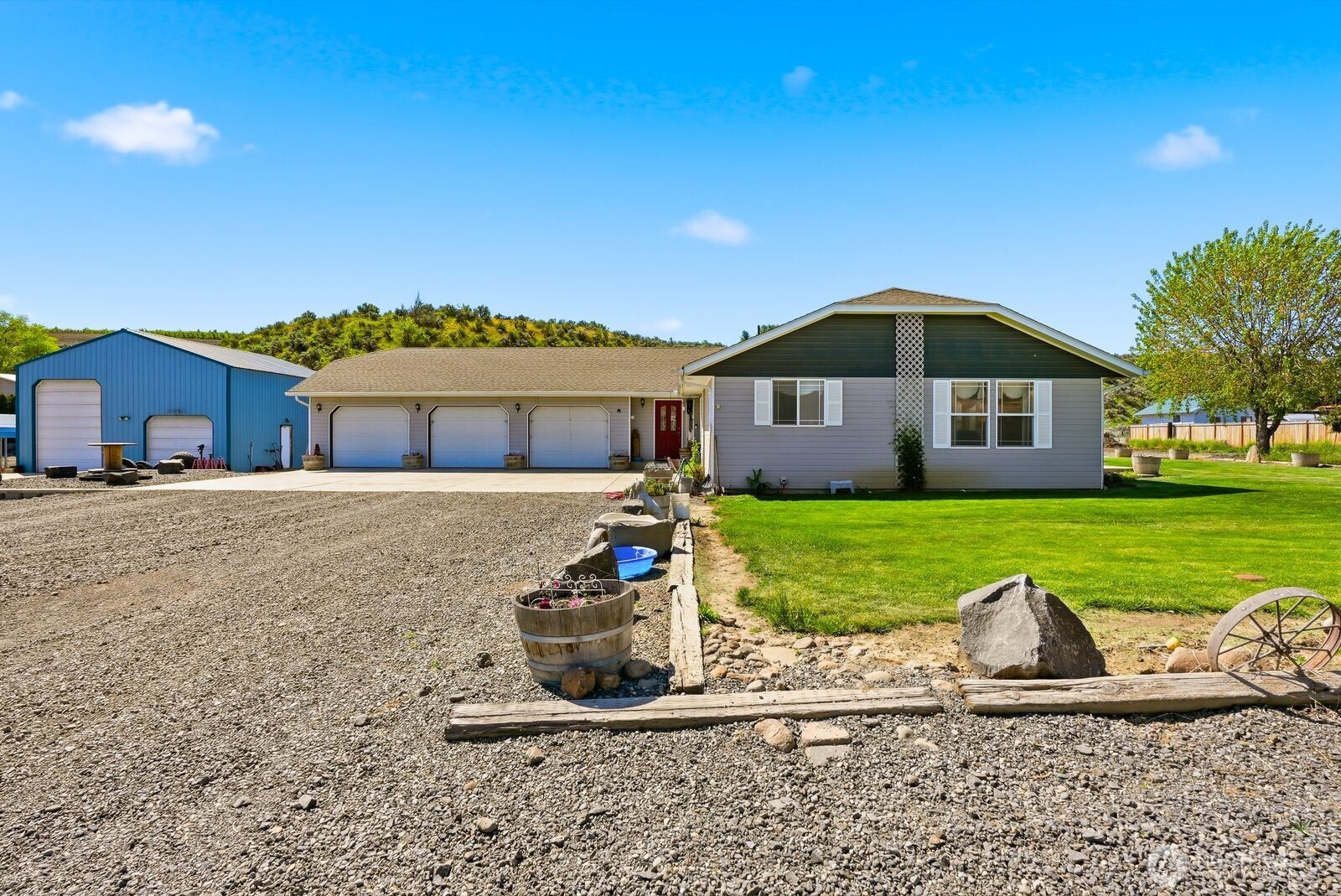 15180 Cottonwood Canyon Road Property Photo 3