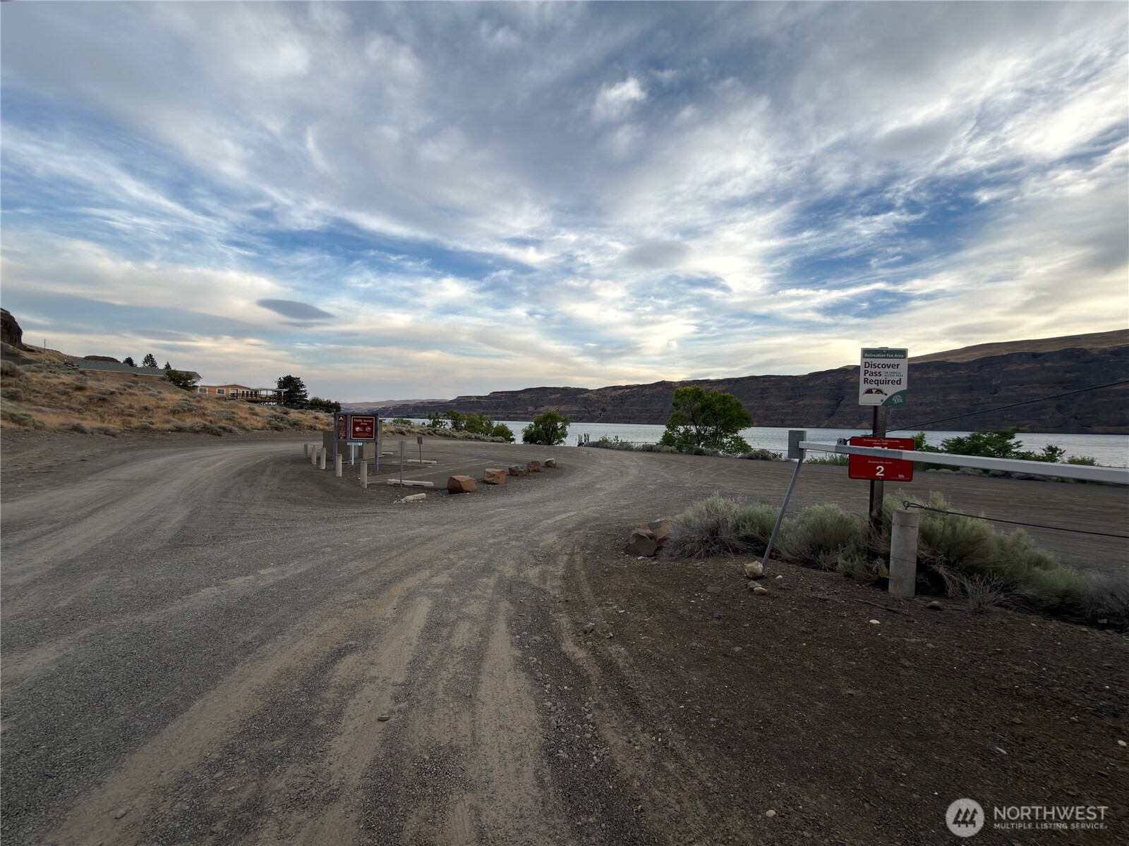 578 Sw Section Property Photo 35