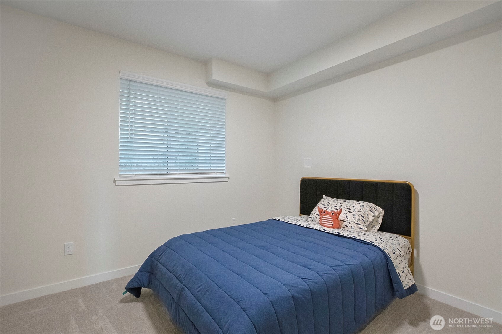 5244 Brooklyn Avenue A Property Photo 10