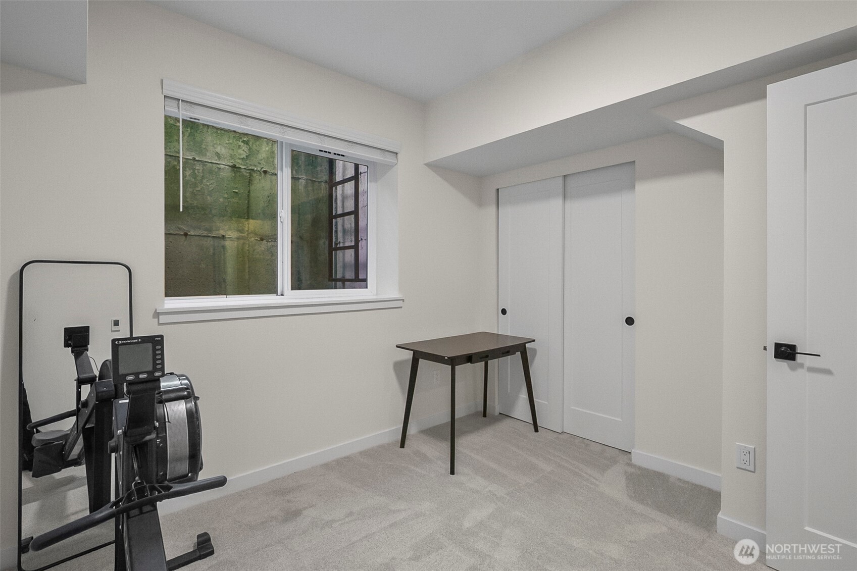 5244 Brooklyn Avenue A Property Photo 13