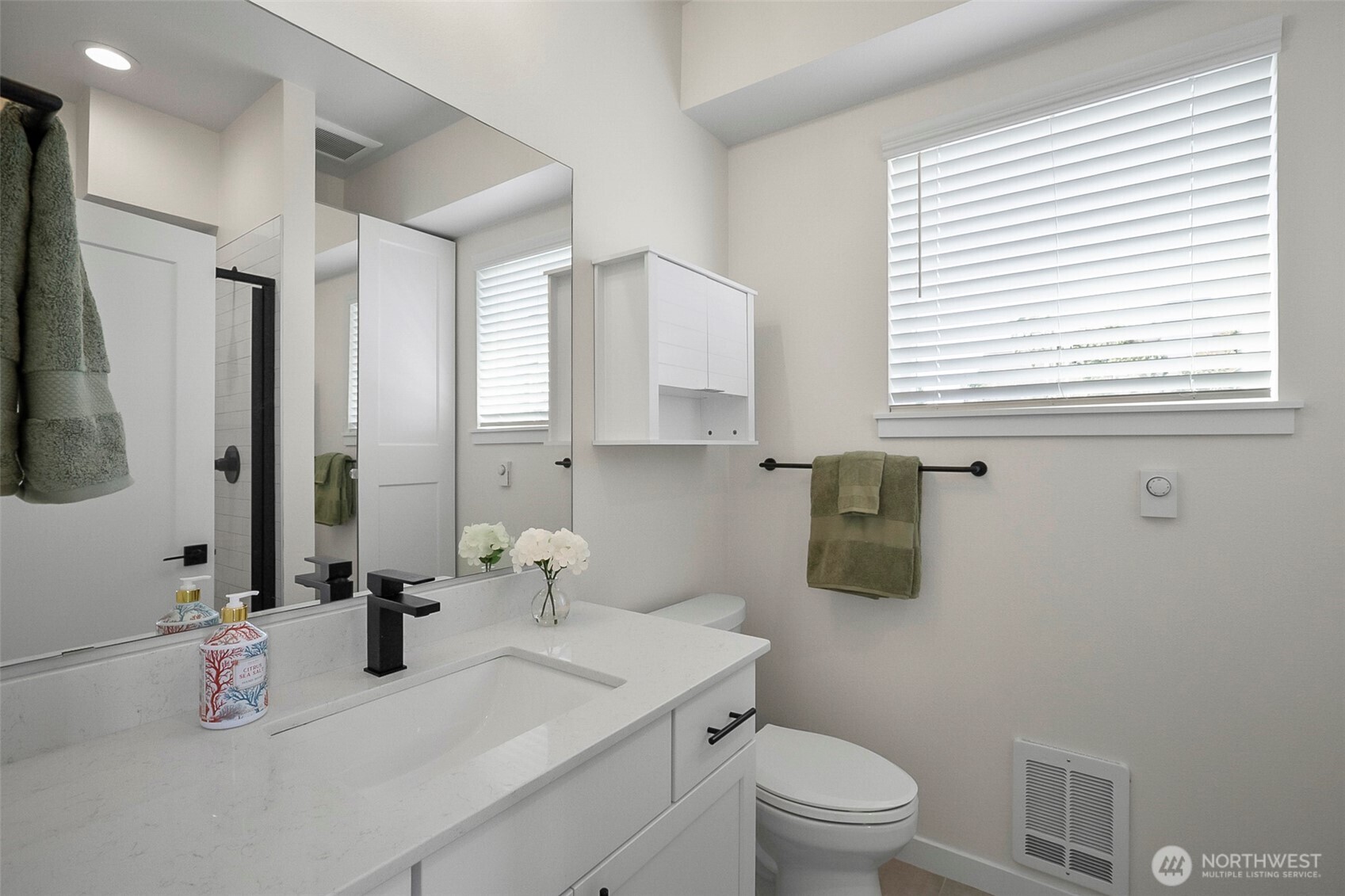 5244 Brooklyn Avenue A Property Photo 15