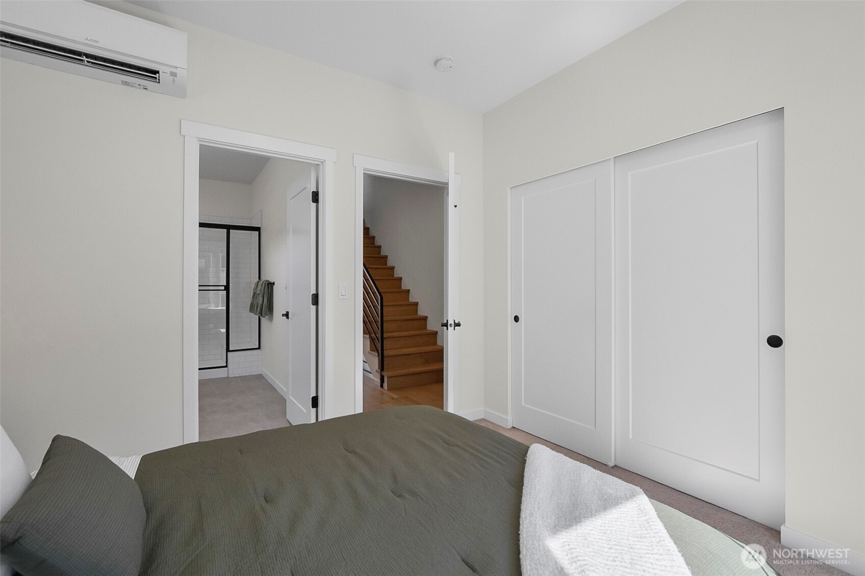 5244 Brooklyn Avenue A Property Photo 18
