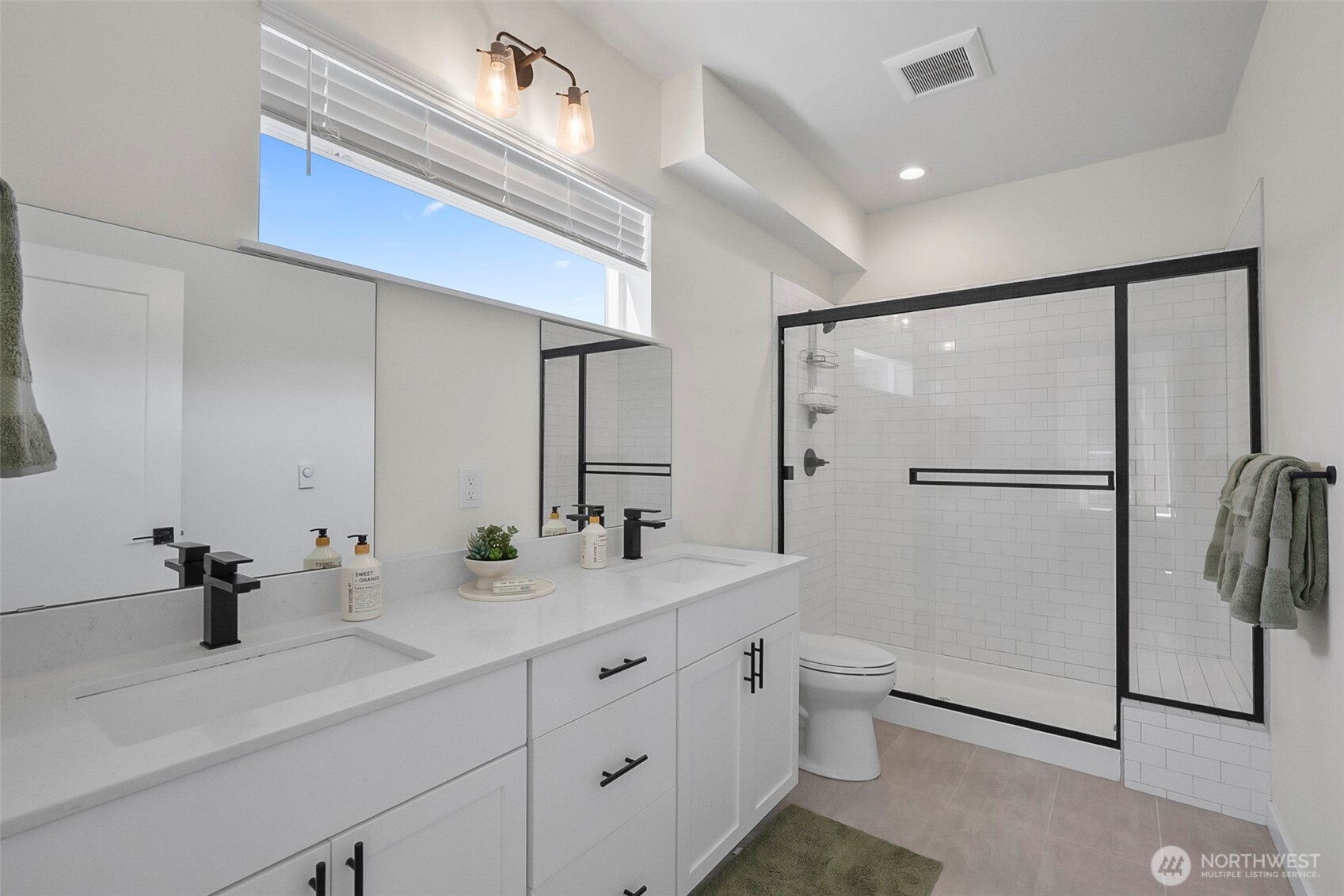 5244 Brooklyn Avenue A Property Photo 19