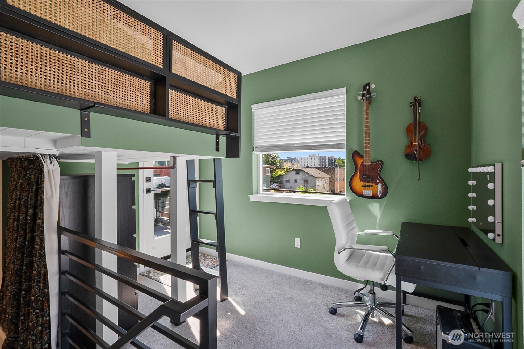 5244 Brooklyn Avenue A Property Photo 20