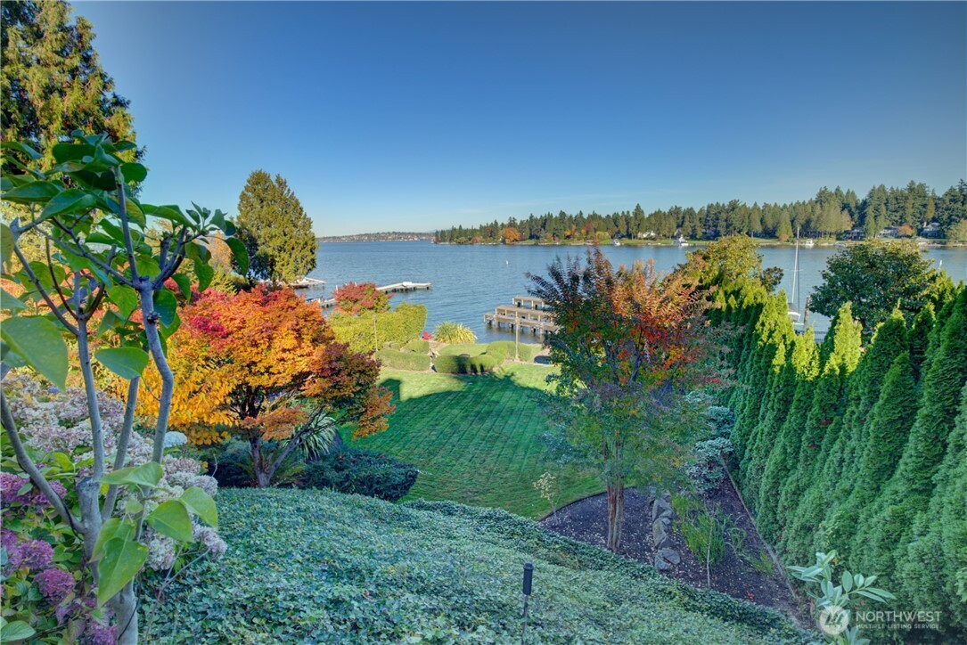 3608 Evergreen Point Road Property Photo 7