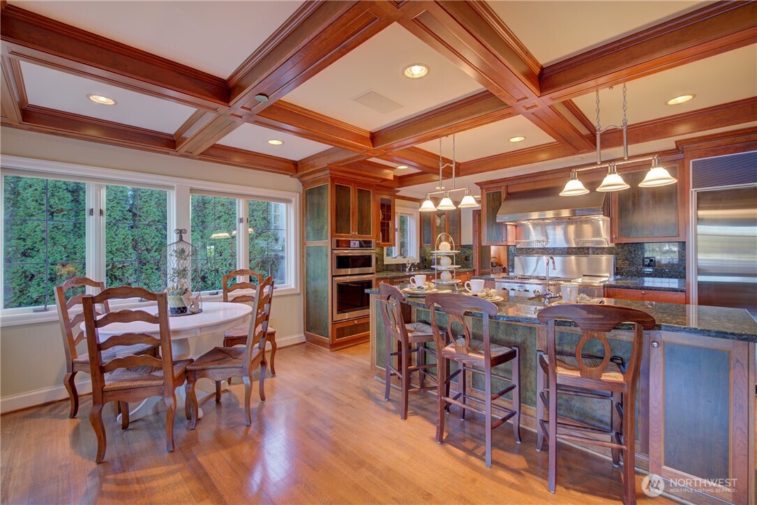 3608 Evergreen Point Road Property Photo 18