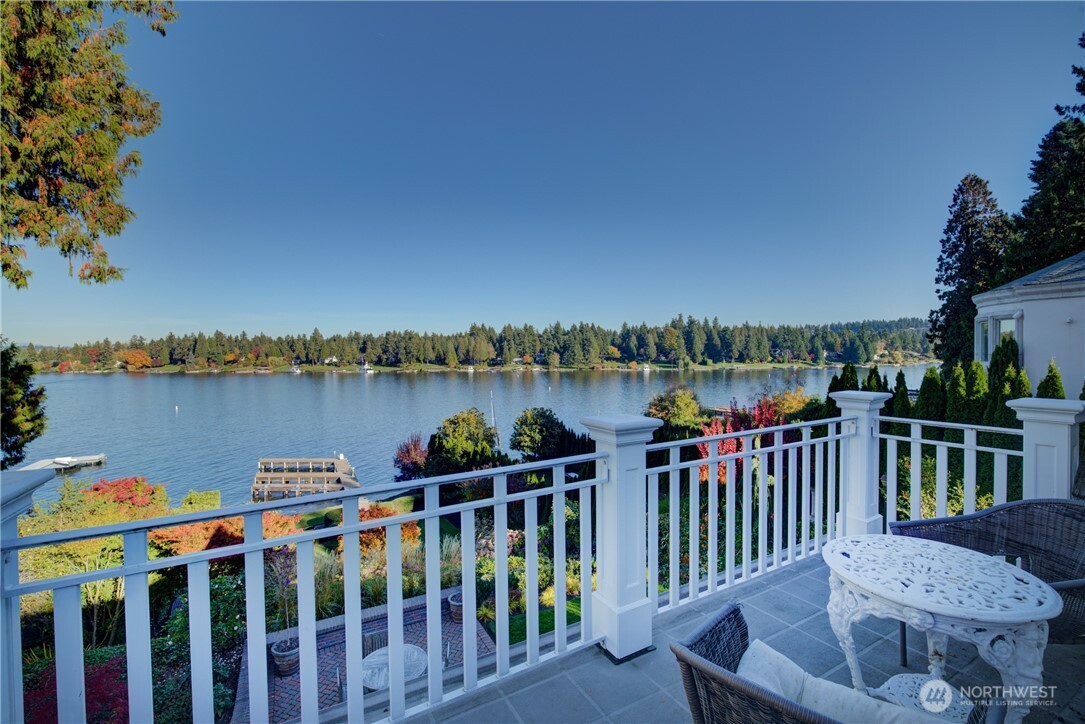 3608 Evergreen Point Road Property Photo 35