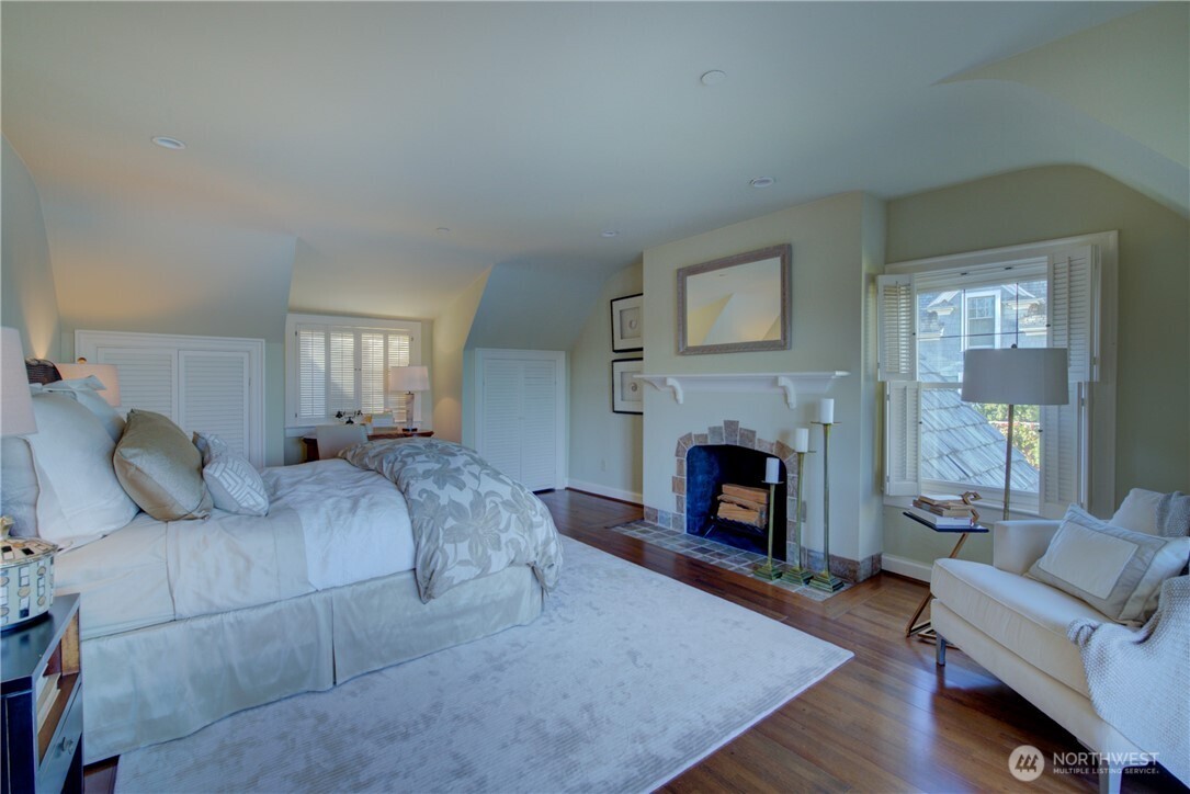 3608 Evergreen Point Road Property Photo 37
