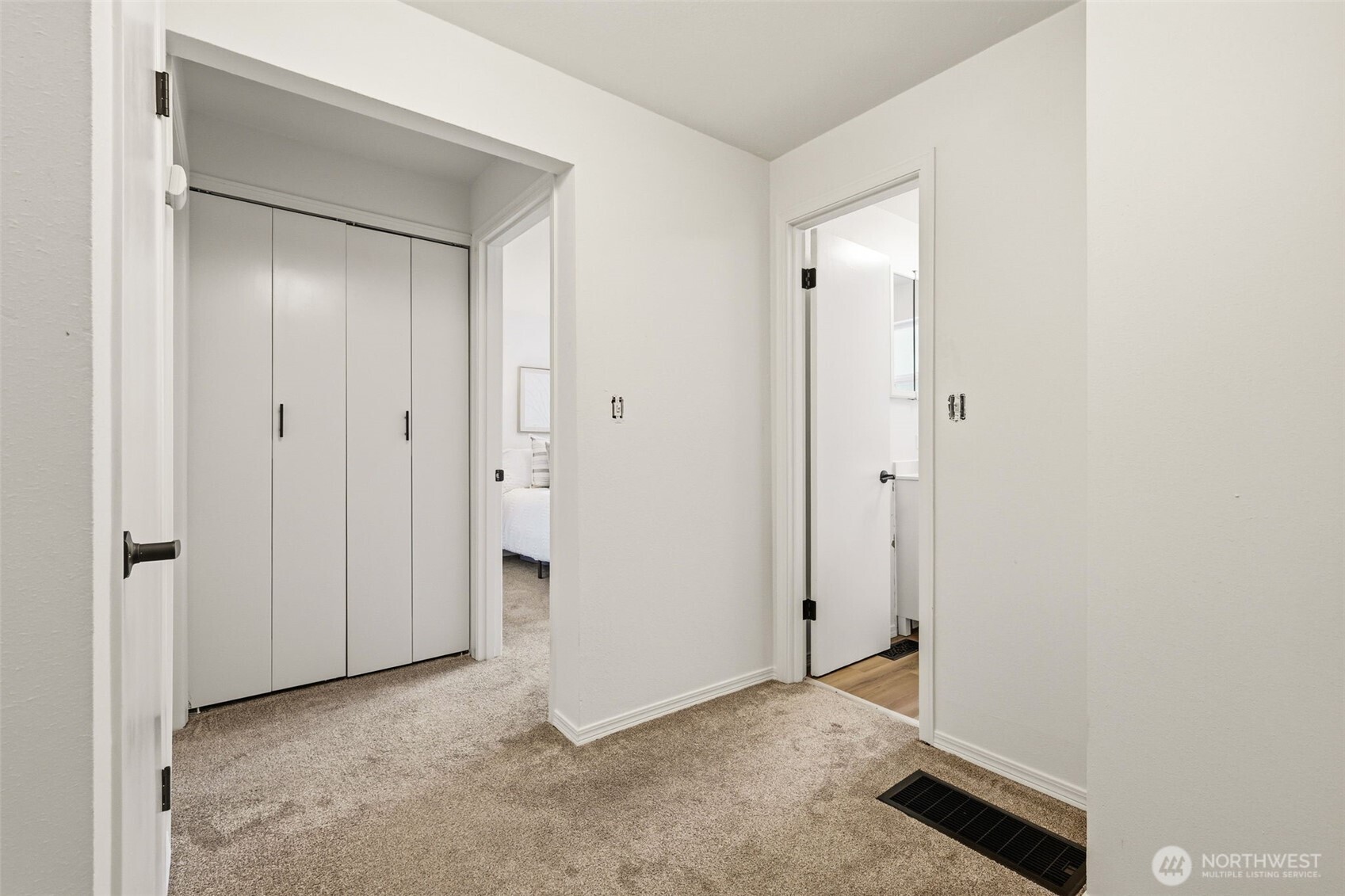 20211 24th Avenue Property Photo 11