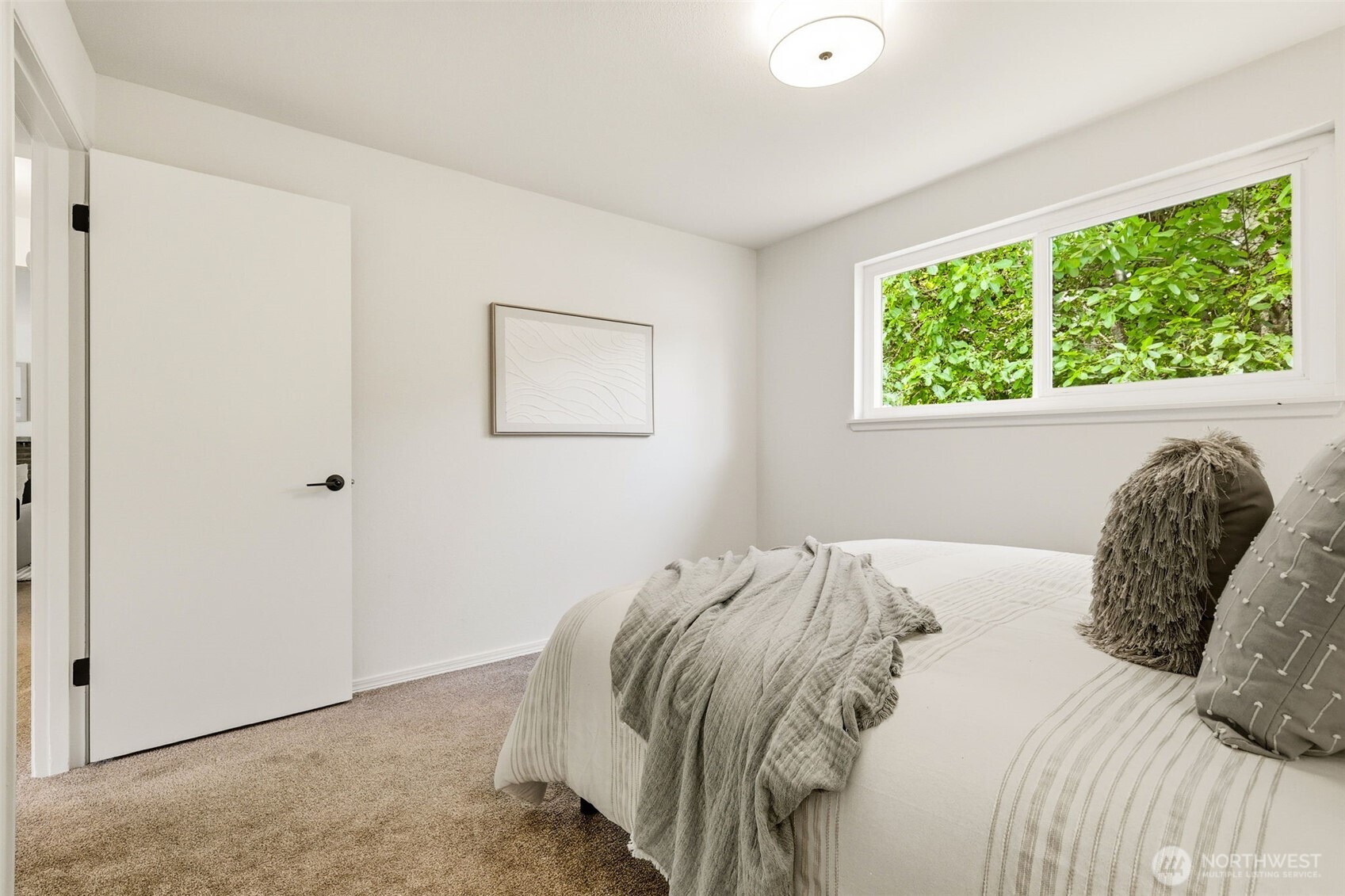 20211 24th Avenue Property Photo 13