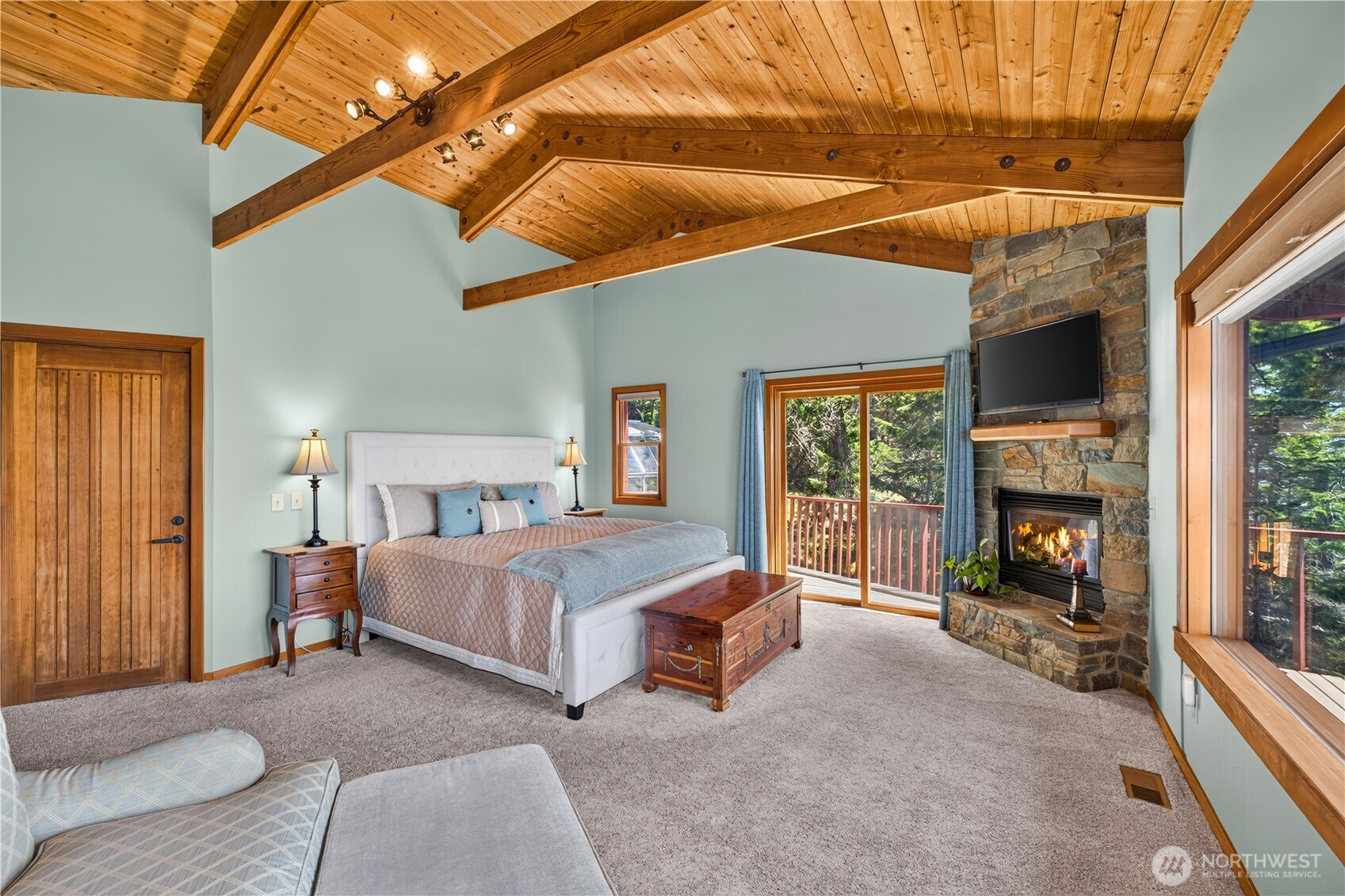 14122 Ervine Road Property Photo 18