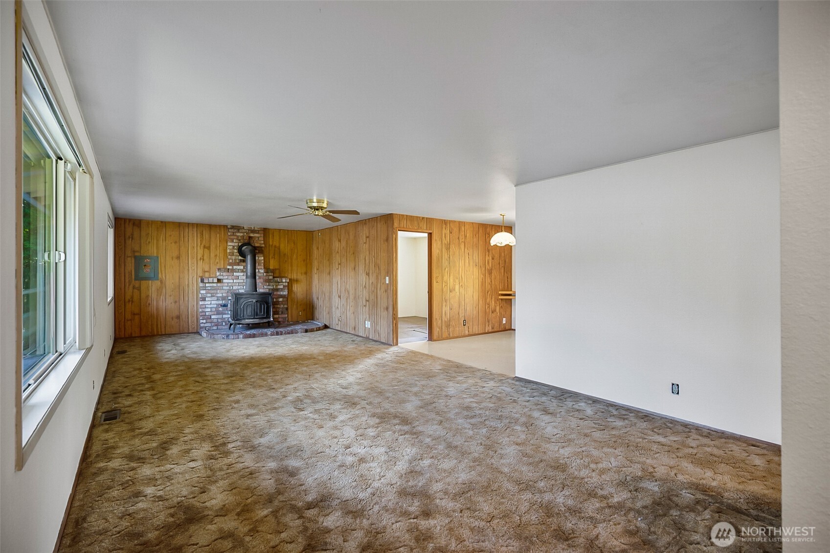 10520 20th Street Property Photo 3