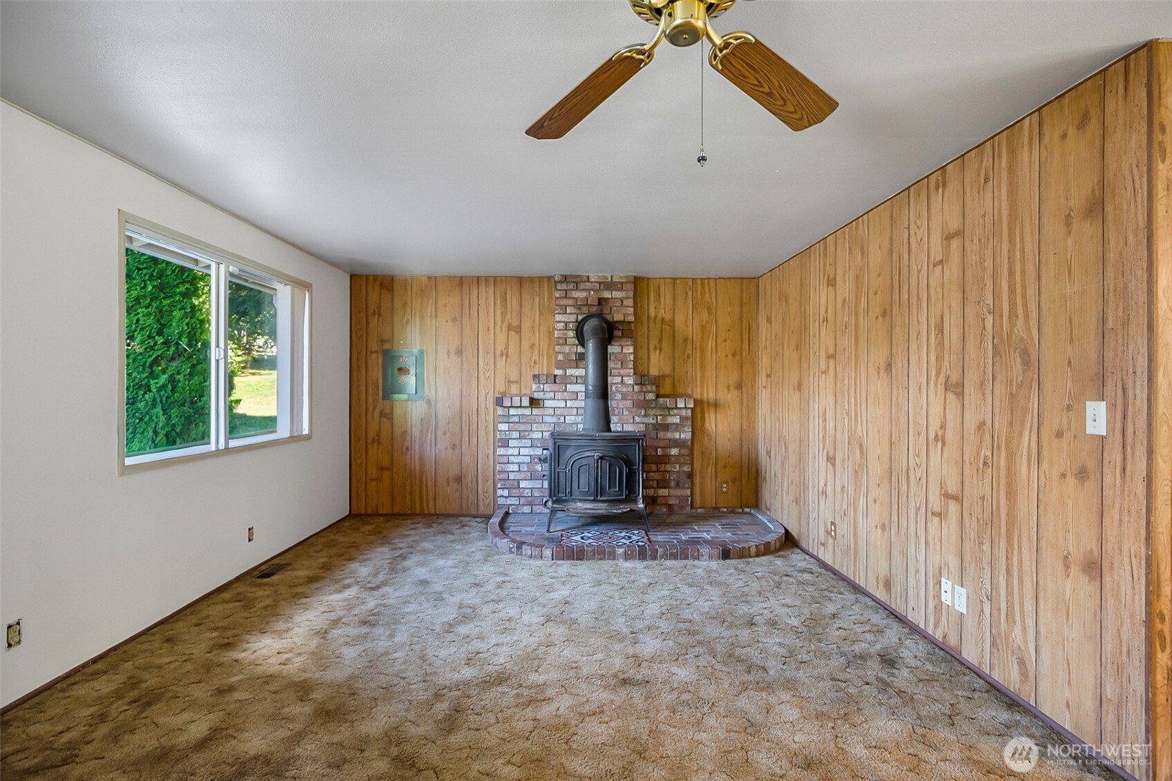 10520 20th Street Property Photo 6