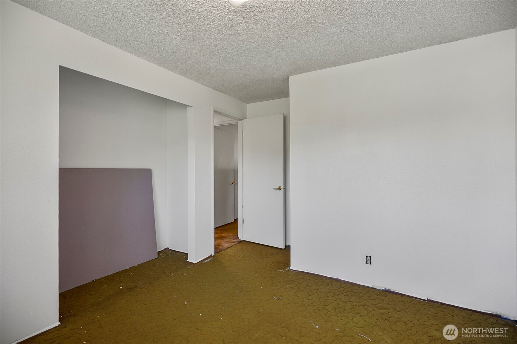 10520 20th Street Property Photo 17