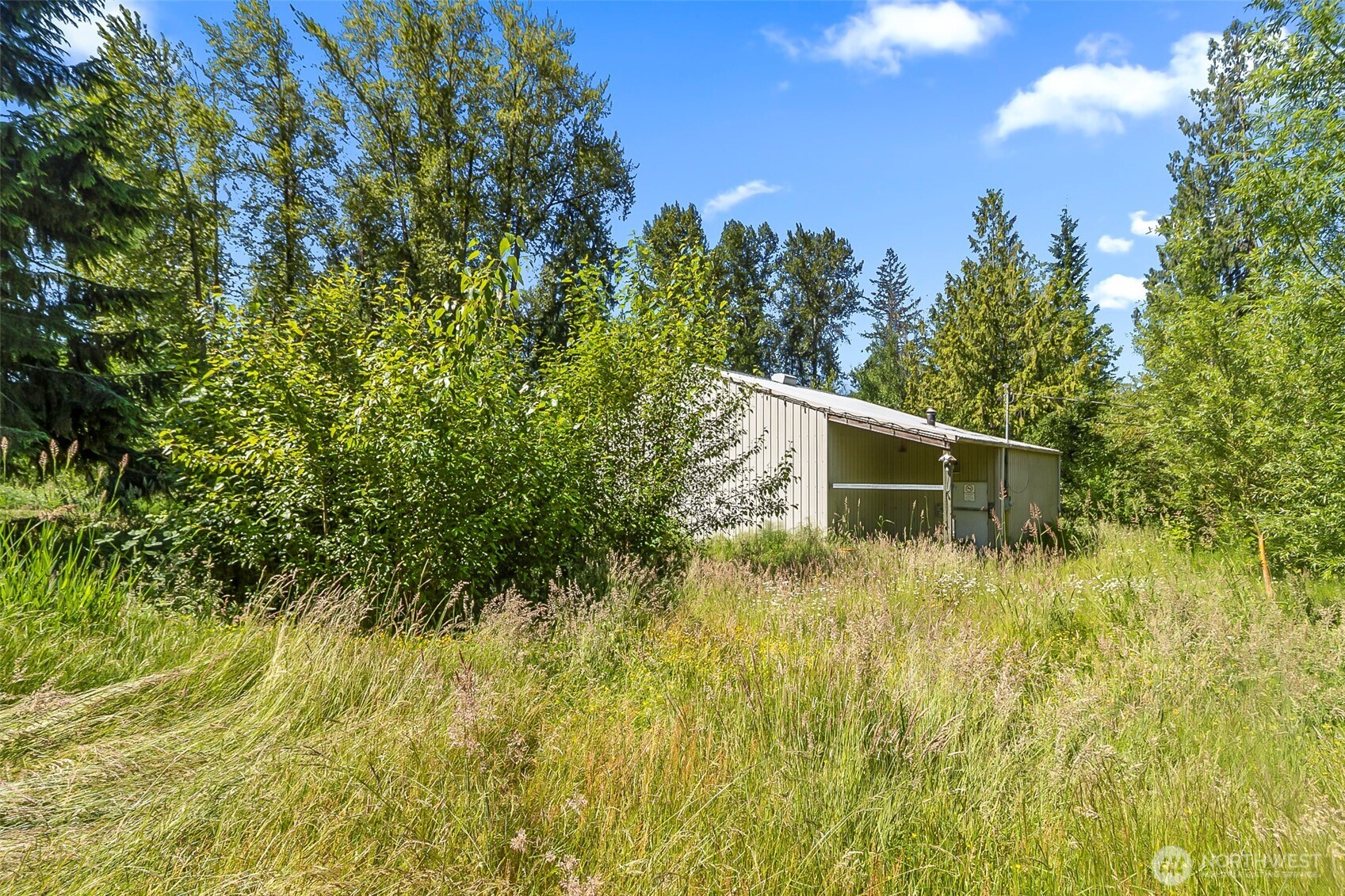 10520 20th Street Property Photo 32