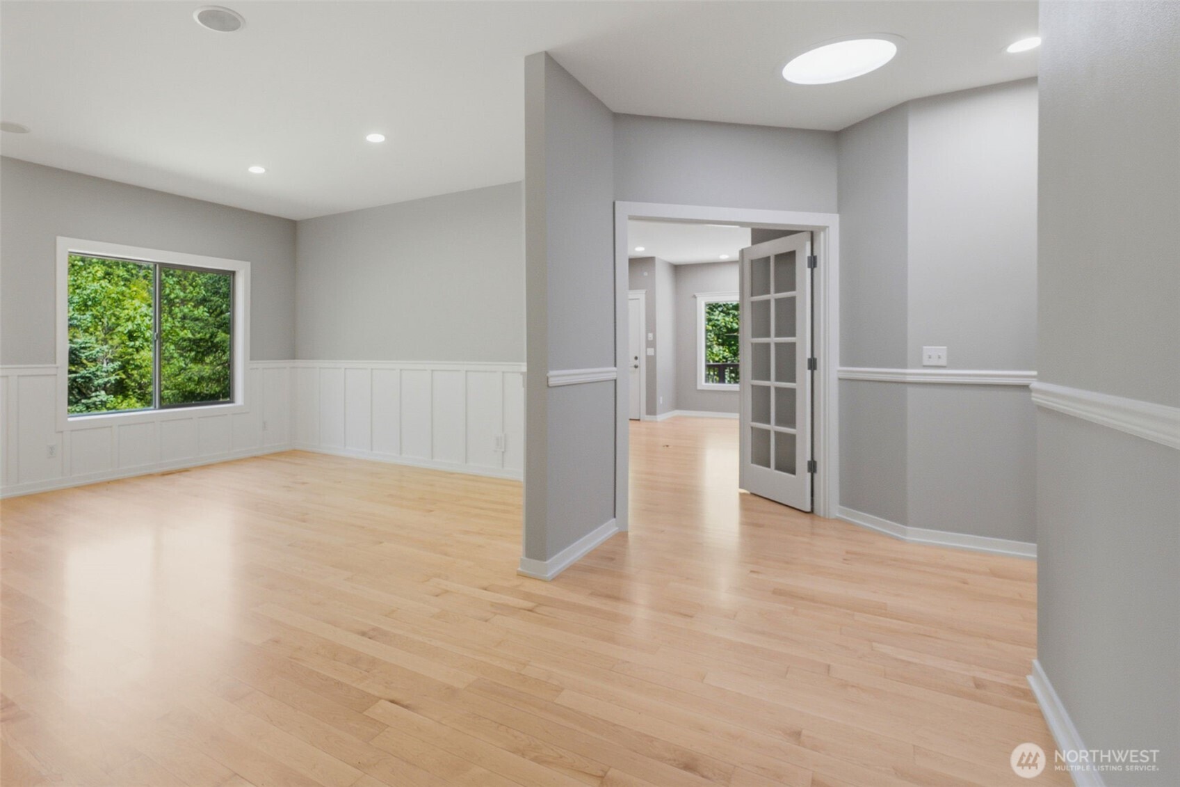 11417 Cedar Grove Street Property Photo 3