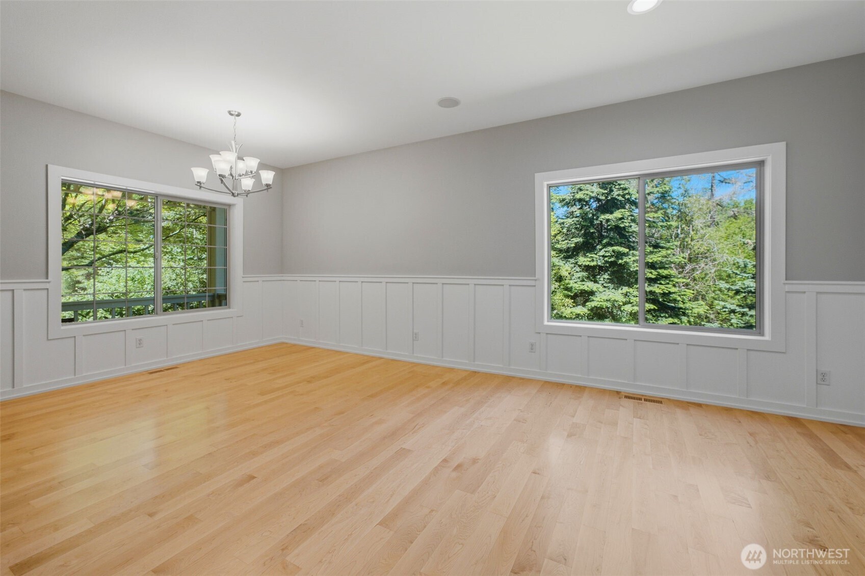 11417 Cedar Grove Street Property Photo 5