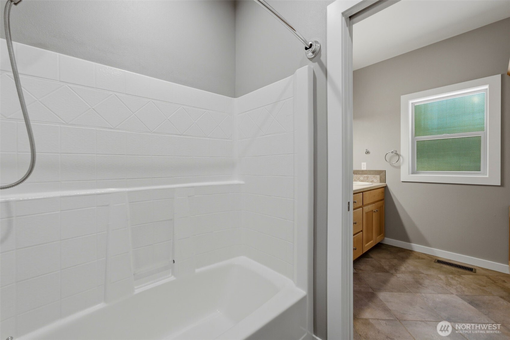 11417 Cedar Grove Street Property Photo 22