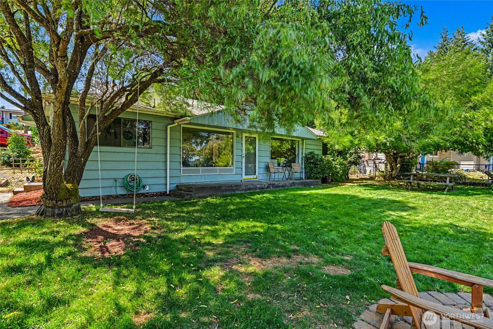 5669 Kitsap Way Property Photo 25