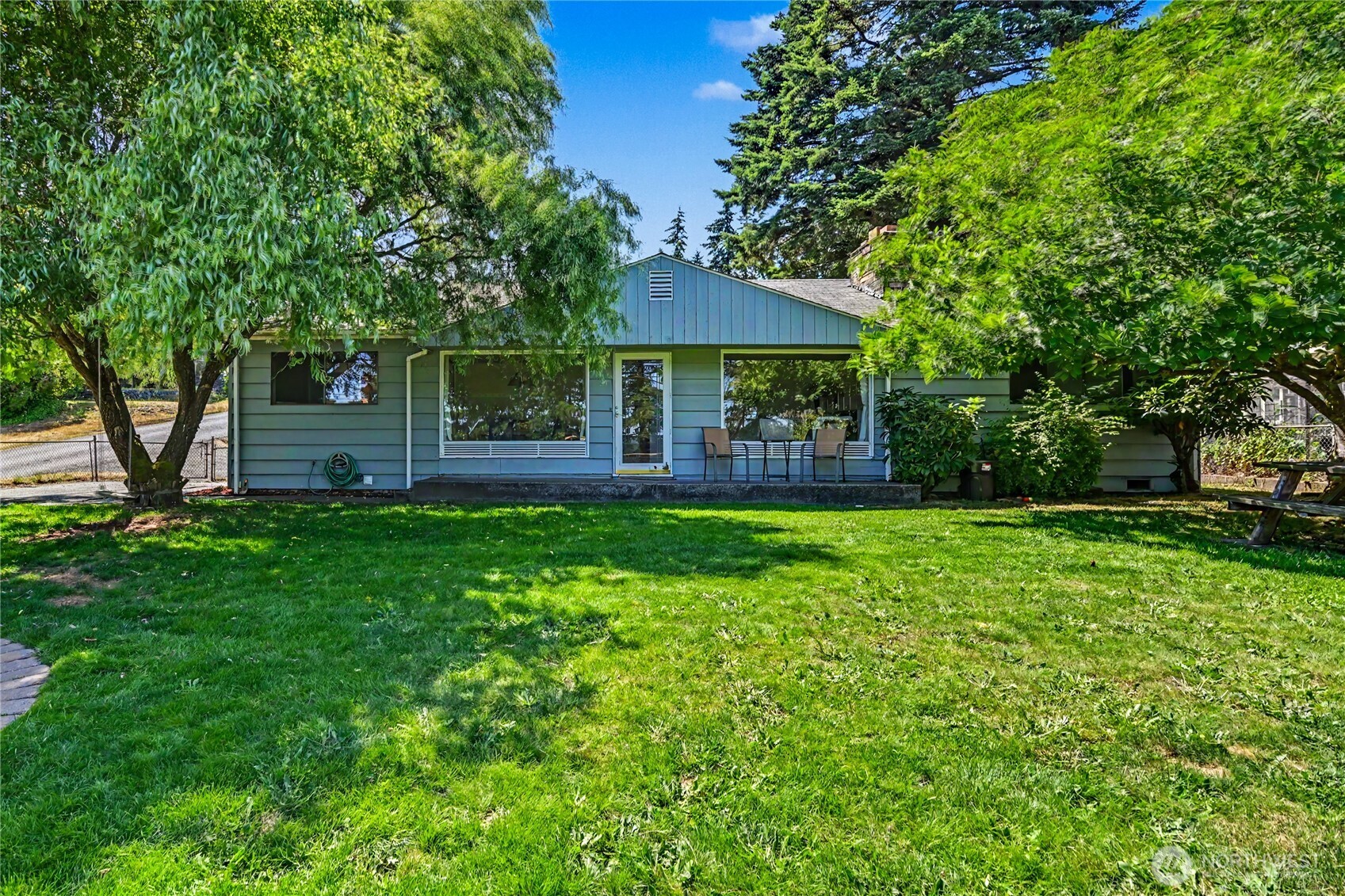 5669 Kitsap Way Property Photo 26