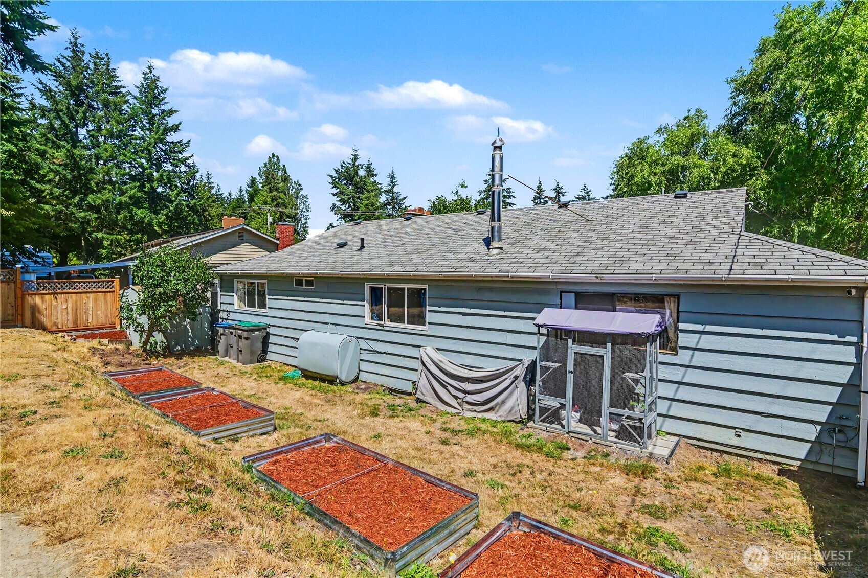5669 Kitsap Way Property Photo 27